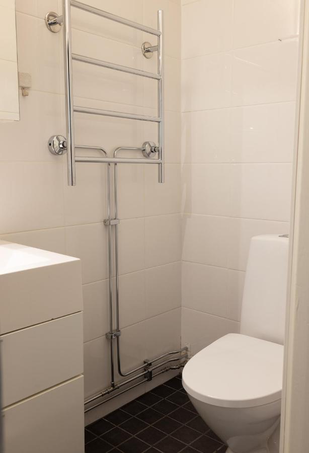 2Ndhomes Bright & Modern 1Br Home In Ullanlinna ヘルシンキ エクステリア 写真