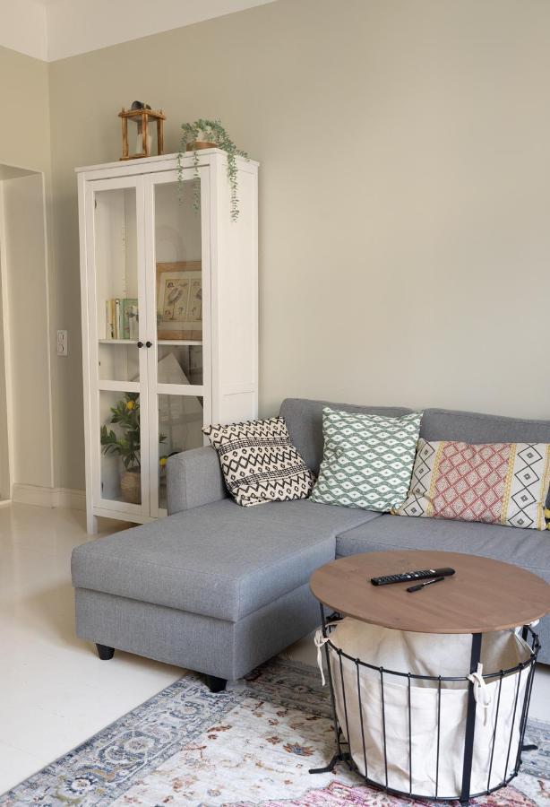 2Ndhomes Bright & Modern 1Br Home In Ullanlinna ヘルシンキ エクステリア 写真